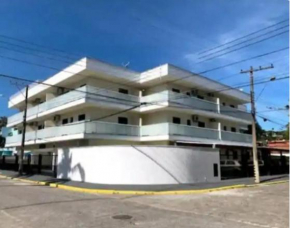 Pé Na Areia Toninhas 25metros da praia